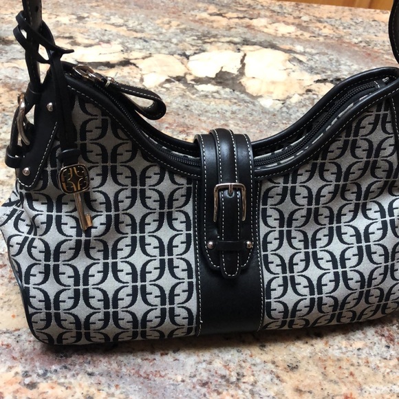 Fossil Signature Canvas Shoulder Bag - Picture 7 of 9